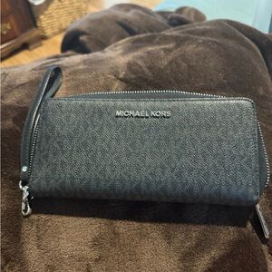 Gray and Black/Sliver Wristlet